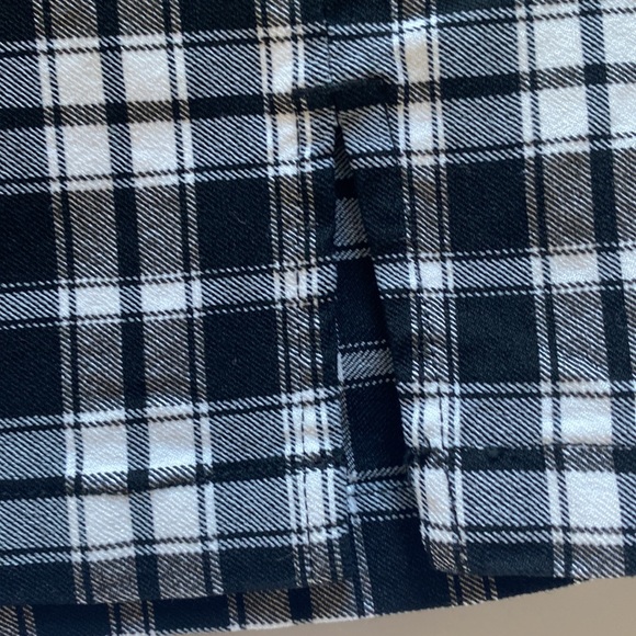 Plaid Skirt - Picture 3 of 4